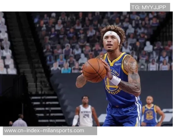 乌布雷半场表现惨淡5投全失仅获6篮板球队陷入困境